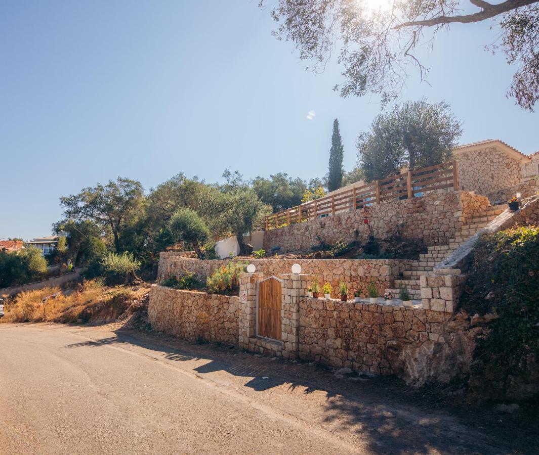 Villa Di Pietra Liapades Exterior photo